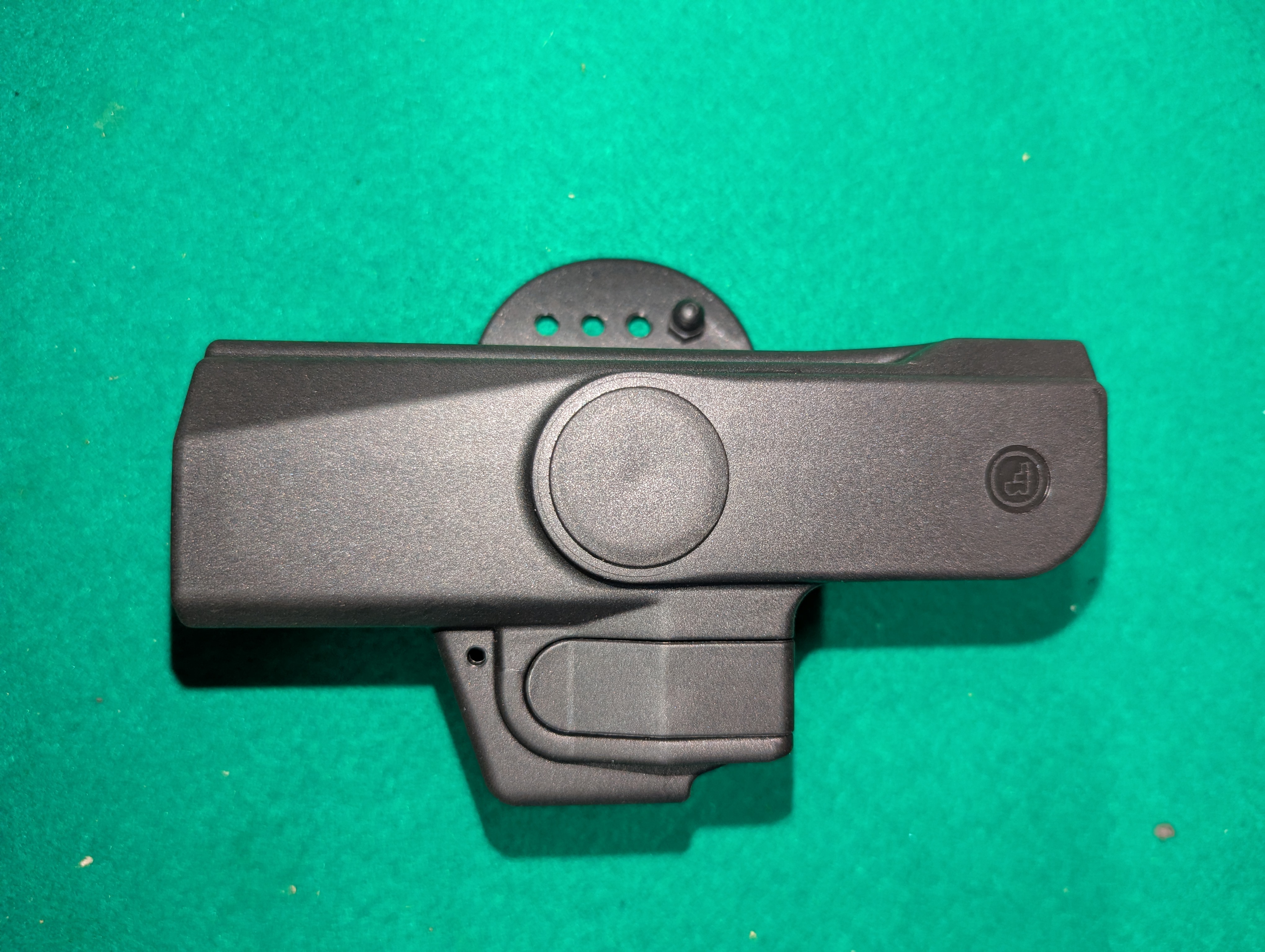 Pistolové pouzdro BES ML CZ 75 P-07, D comp Levé