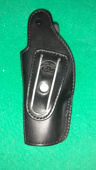 Pistolové pouzdro GLOCK 17 kožené s klipem