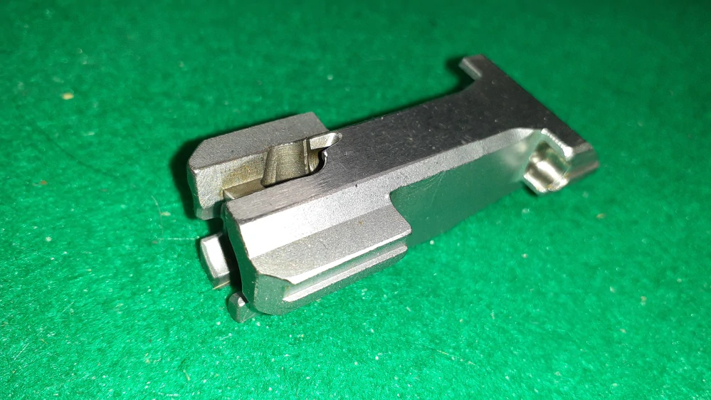 Tělo závorníku - pol. SA 58