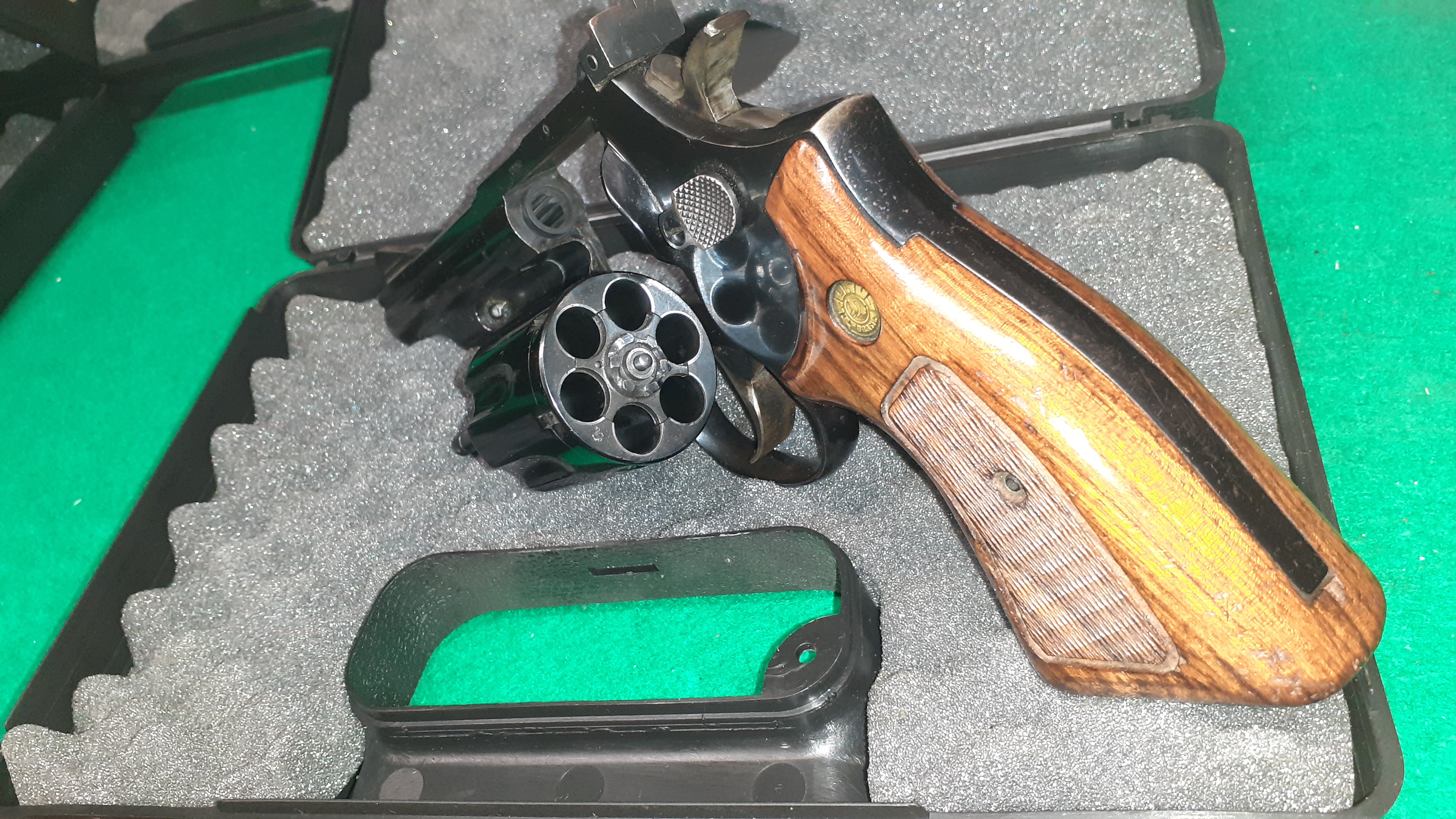 Revolver TAURUS Mod.82 .38 Spec.